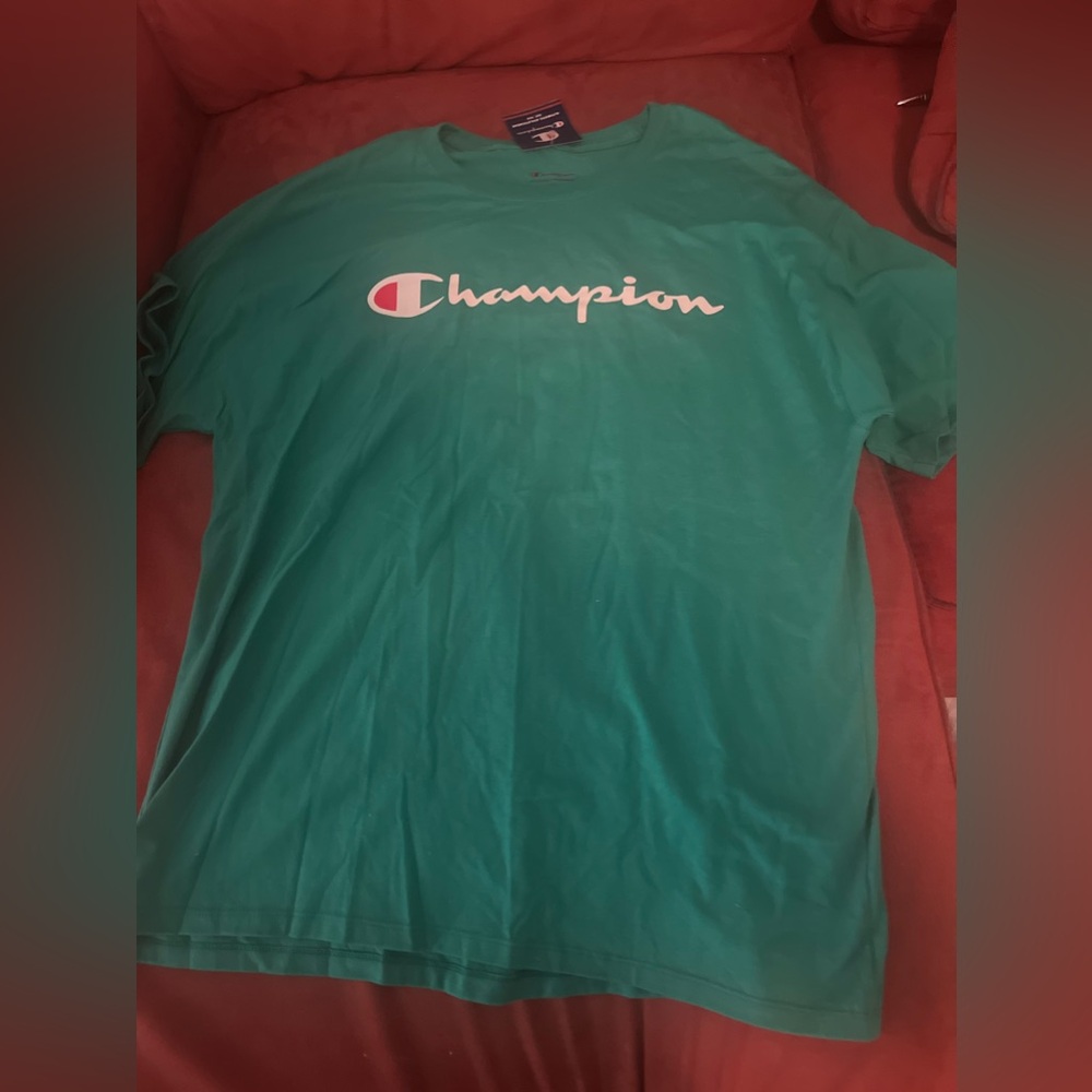 Green short sleeve shirt champions X large